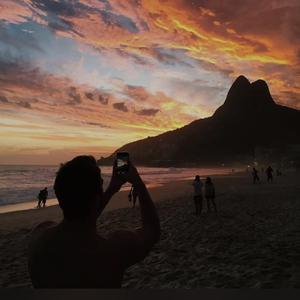 国产亲妺妺乱的性视频
